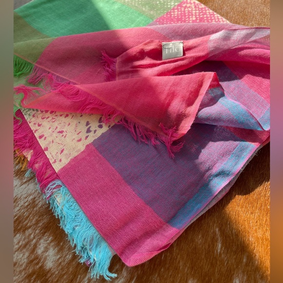 TILO Scarves Snake Print cotton cutie! Made in India. Never worn. Perfect 🎁 - Picture 8 of 12